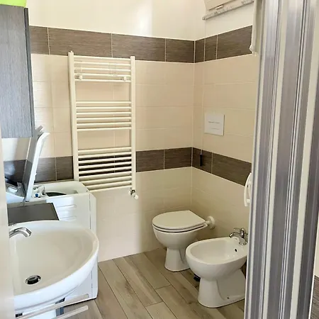 Madre Pinzeria Italiana Apartman